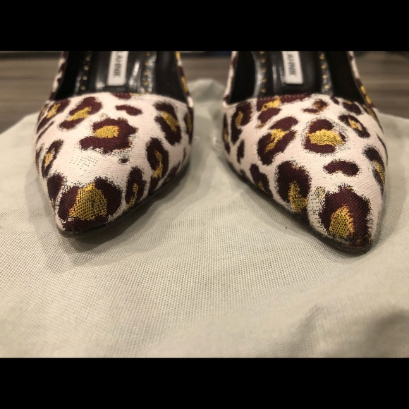 Manolo Blahnik Leopard Pimp 7.5 Pre-Owned - Picture 6 of 10